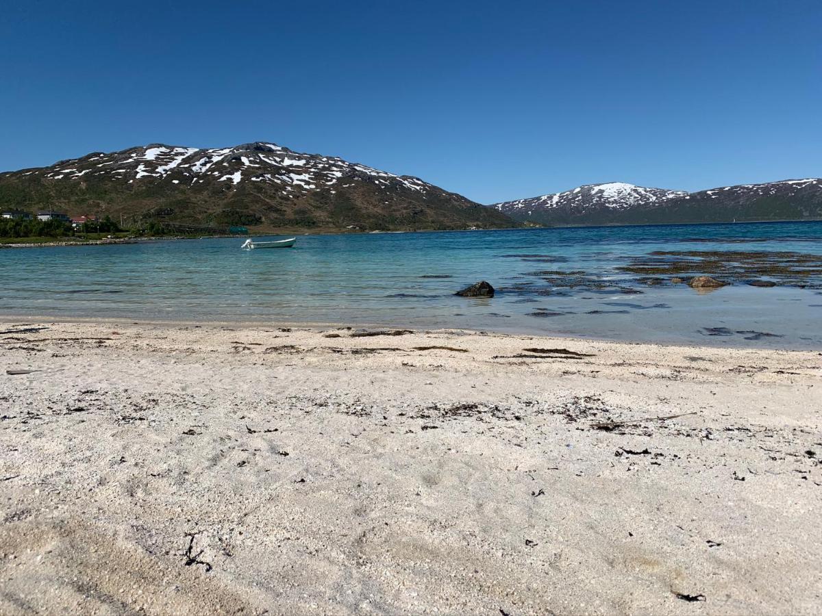 Kvaloya Apartment By The Sea Tromsø Buitenkant foto